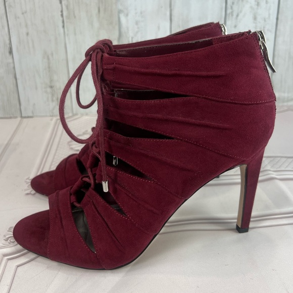 BCBGeneration Laced Up Tie Open Toe Burgundy Faux Suede Stiletto Bootie Boots 8 - Picture 14 of 16